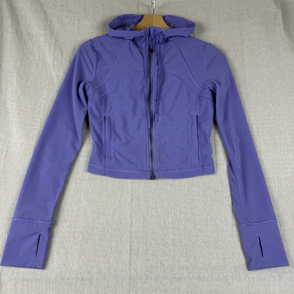Lululemon Defined Cropped Jacket Women Fit 2 Dark Lavender Nulu Mesh Active EUC